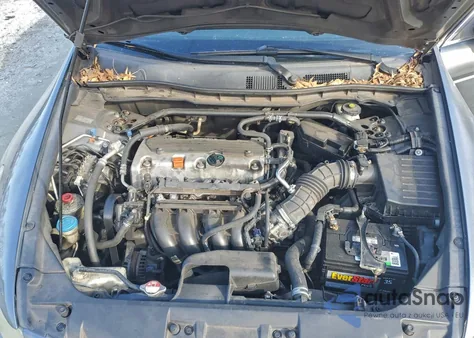 2010 Honda Accord Ex z USA, uszkodzony, nr VIN 1HGCP2F71AA073464